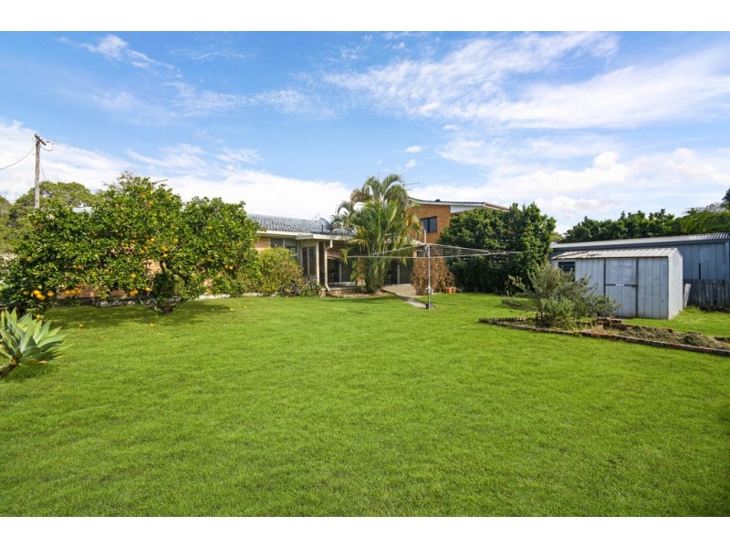 48 Coonawarra Court, Yamba NSW 2464