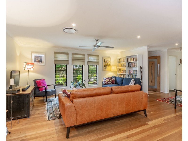 15 The Peninsula, Yamba NSW 2464