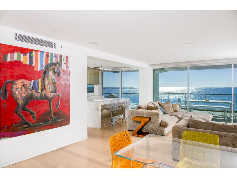 2/6 Ocean Street, Yamba NSW 2464