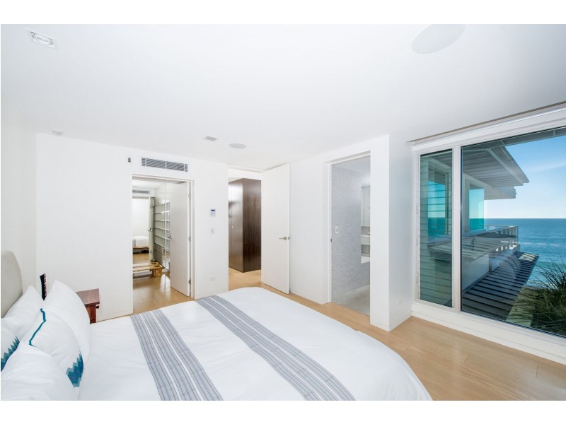 2/6 Ocean Street, Yamba NSW 2464