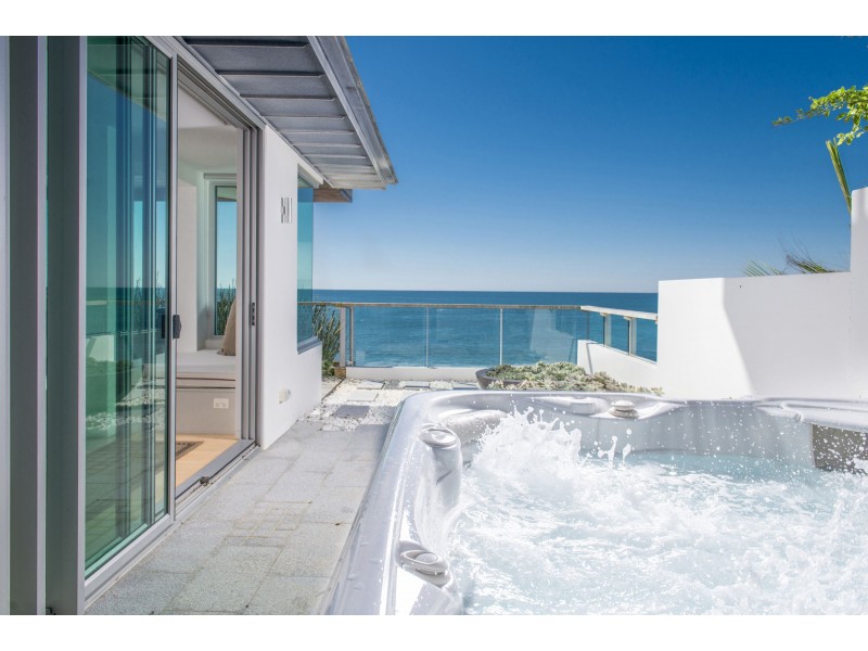 2/6 Ocean Street, Yamba NSW 2464