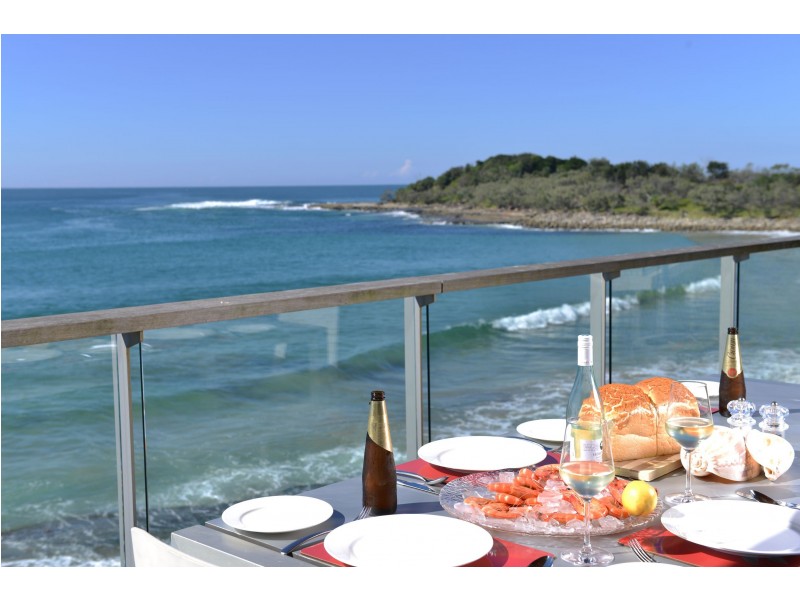 2/6 Ocean Street, Yamba NSW 2464