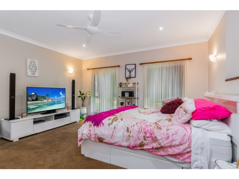 7 William Avenue, Yamba NSW 2464