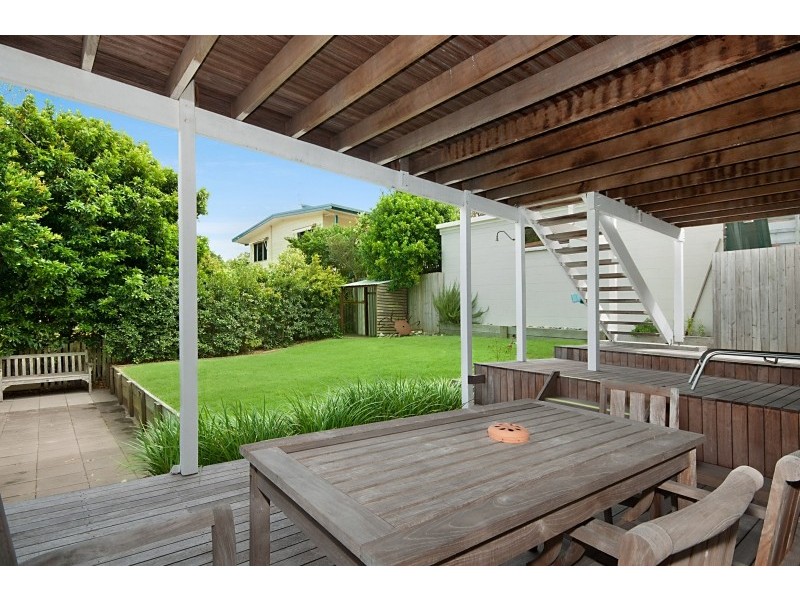 9 Beach Street, Yamba NSW 2464