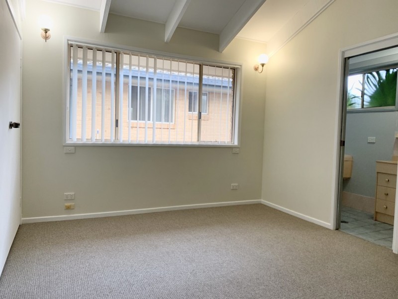 16 Melaleuca Dr, Yamba NSW 2464