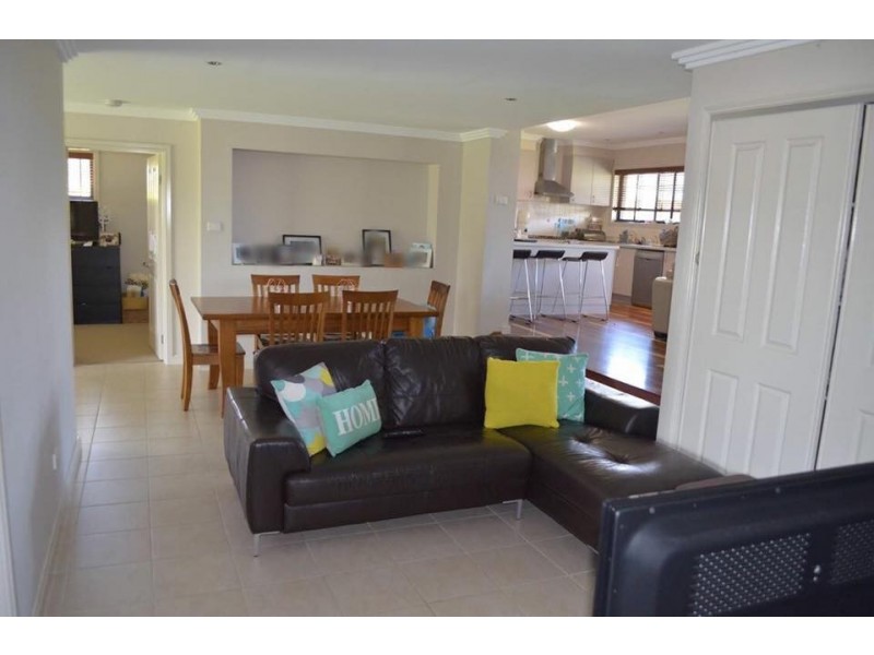 24 Melaleuca Drive, Yamba NSW 2464