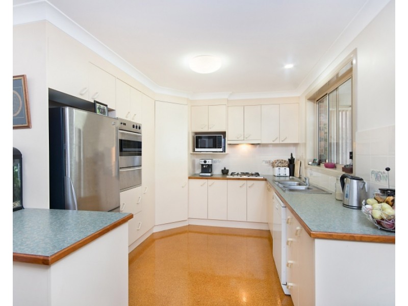 8 Kookaburra Court, Yamba NSW 2464