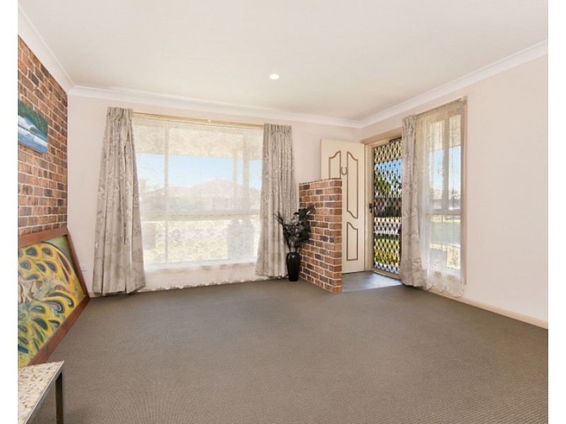 8 Kookaburra Court, Yamba NSW 2464