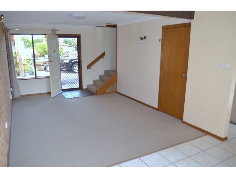 3/2 Waratah Ave, Yamba NSW 2464