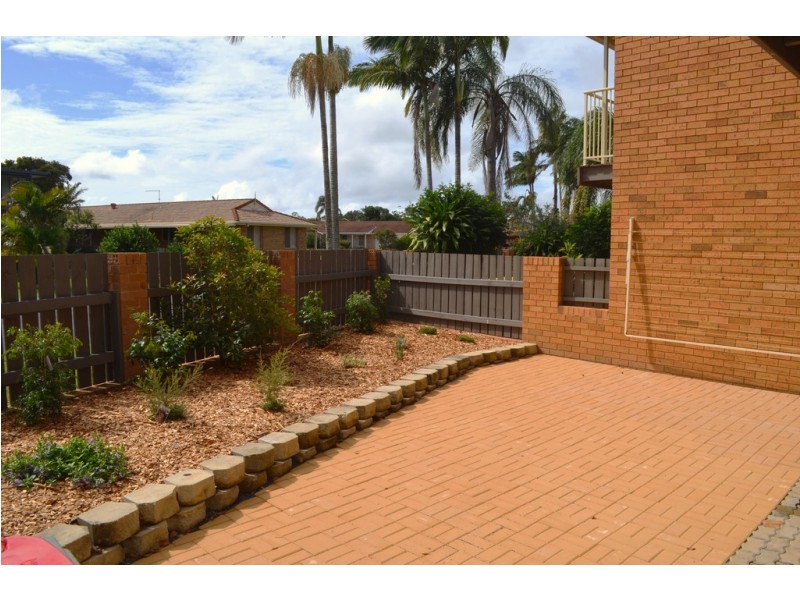 3/2 Waratah Ave, Yamba NSW 2464