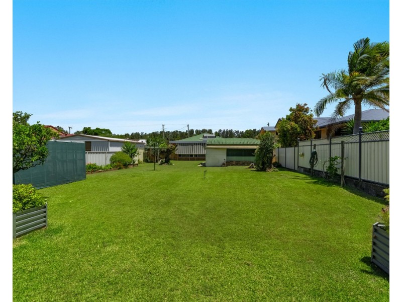 89 Yamba Road, Yamba NSW 2464