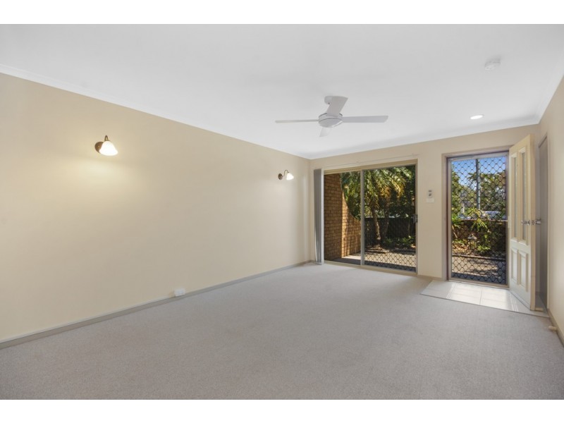 1/16 Beach Street, Yamba NSW 2464