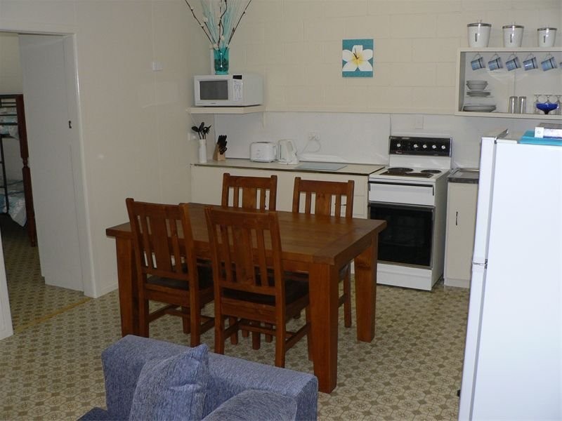 2/11 Harwood Street, Yamba NSW 2464