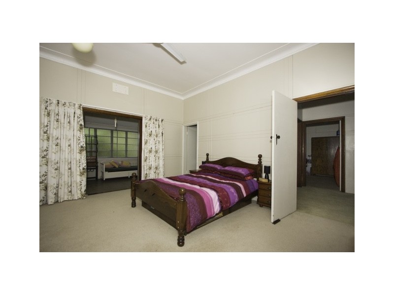 211 Pacific Highway, Broadwater NSW 2472