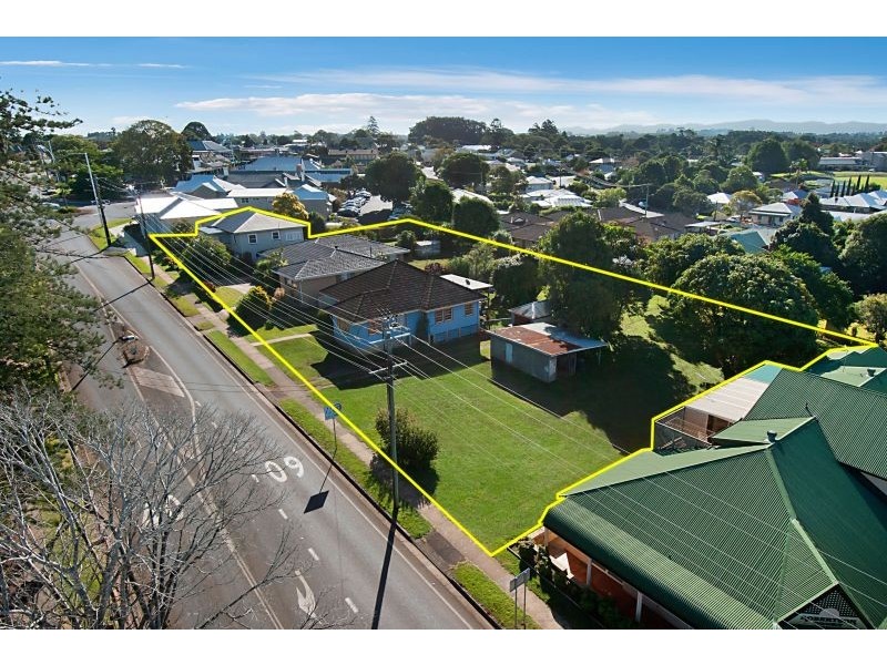 98,100, 102,104 Main Street, Alstonville NSW 2477