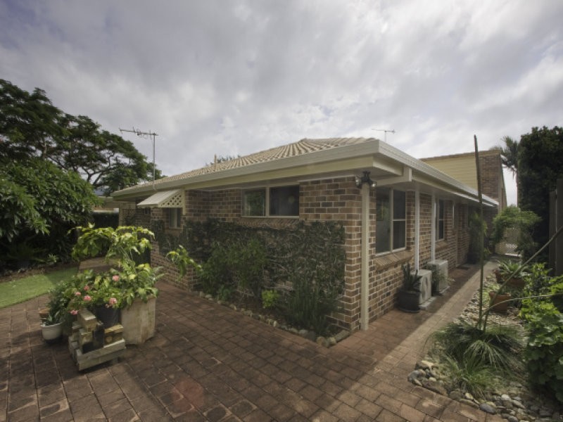 4 Loedna Place, Lennox Head NSW 2478