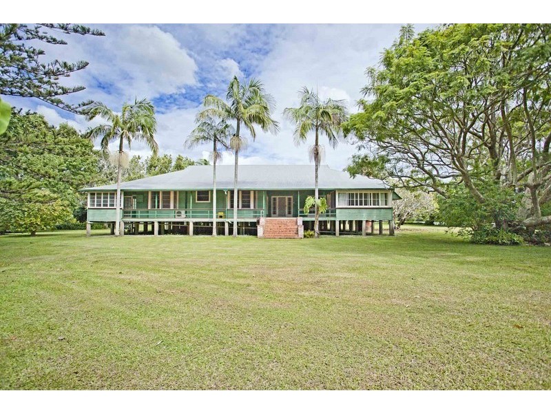211 Pacific Highway, Broadwater NSW 2472