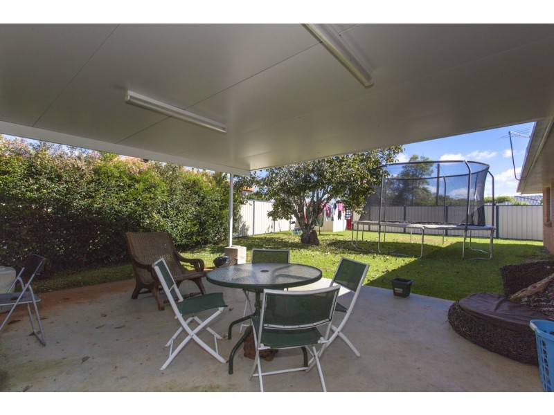 2 Simpson Avenue, Wollongbar NSW 2477