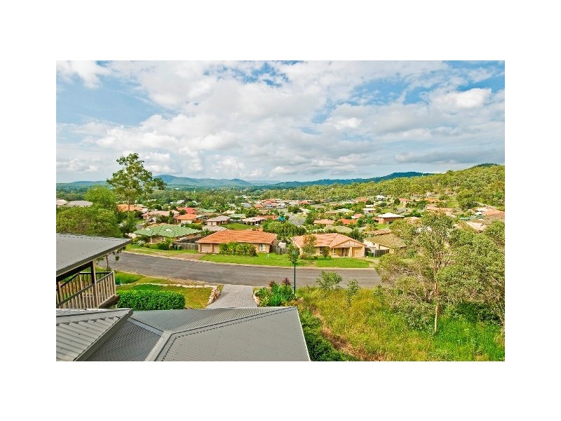 11 Hartwig Crescent, Mount Warren Park QLD 4207