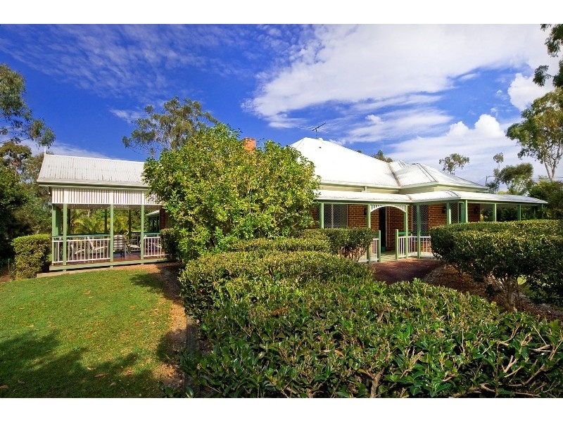 2 Solway Crescent, Carbrook QLD 4130