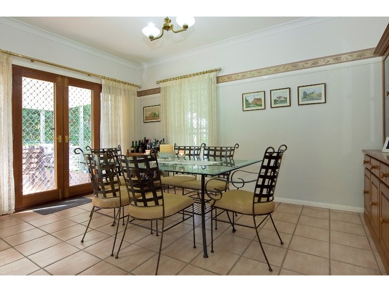 2 Solway Crescent, Carbrook QLD 4130