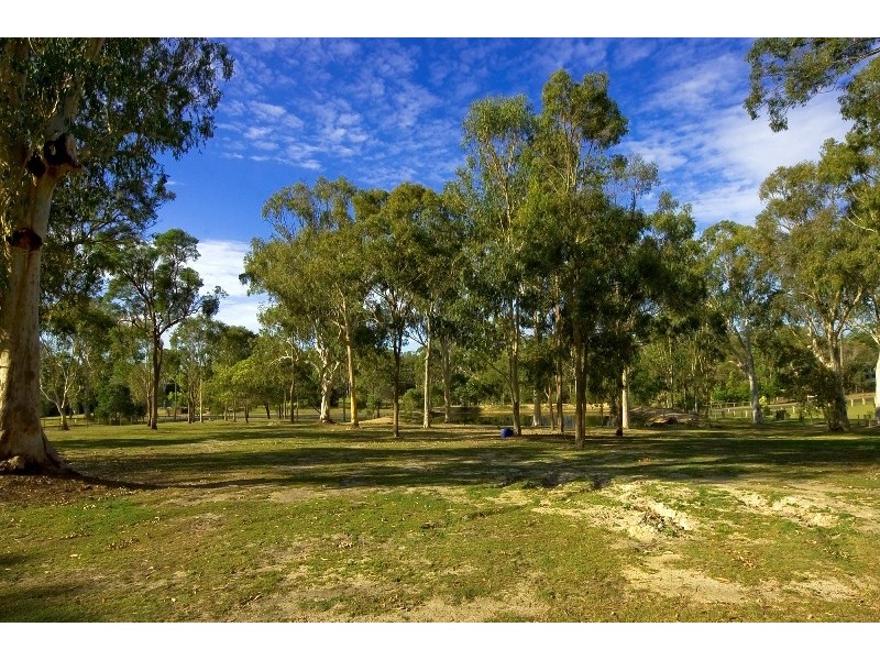 2 Solway Crescent, Carbrook QLD 4130