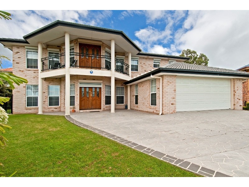 4 Optus Place, Edens Landing QLD 4207