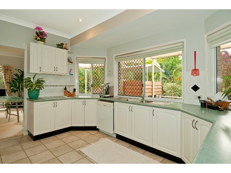 4 Optus Place, Edens Landing QLD 4207