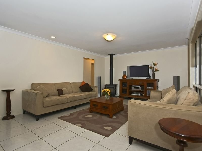 45 Ben Lexcen Court, Mount Warren Park QLD 4207