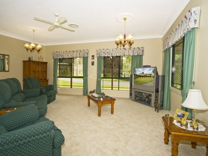733-739 Plunkett Road, Cedar Creek QLD 4520