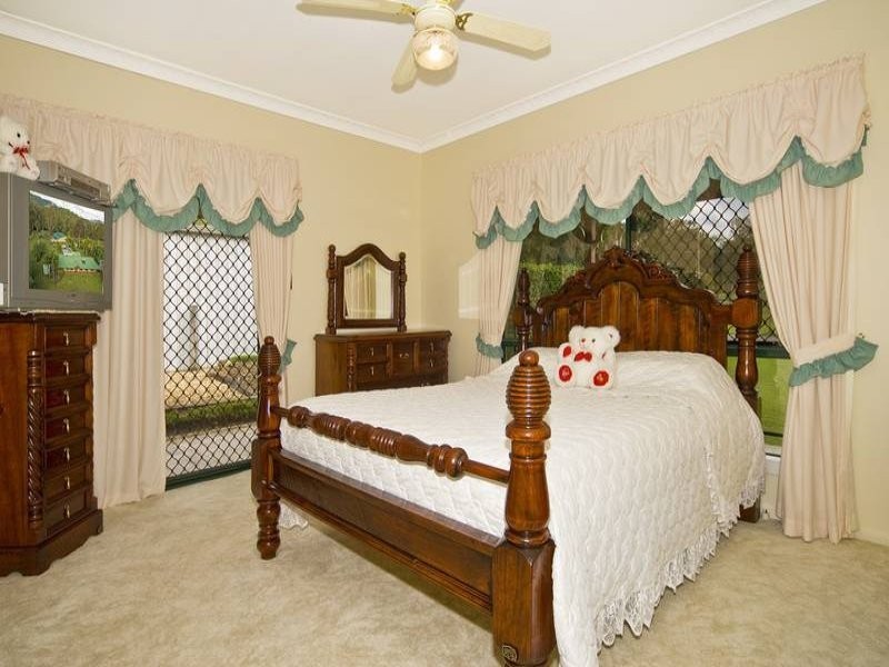 733-739 Plunkett Road, Cedar Creek QLD 4520
