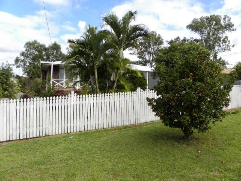 11 Ivanhoe Drive, Bethania QLD 4205
