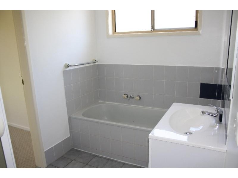 19 Bennelong Ct, Beenleigh QLD 4207