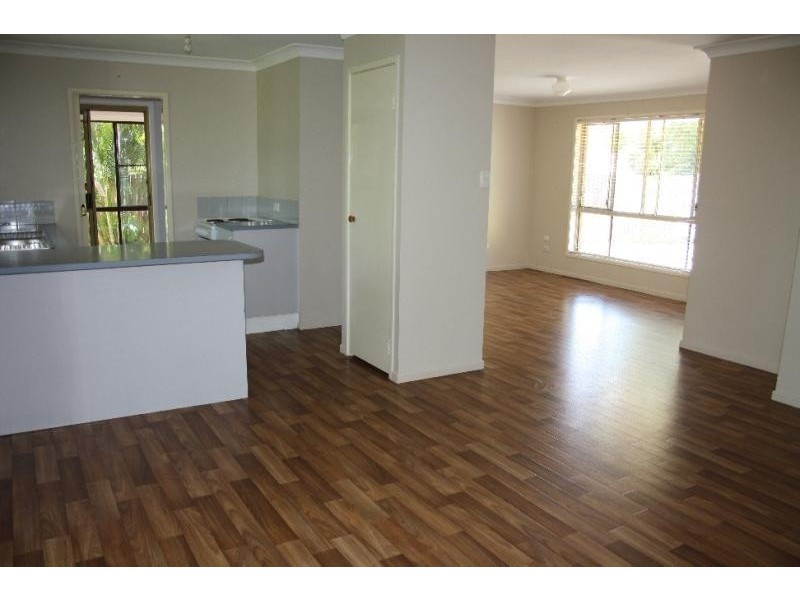 19 Bennelong Ct, Beenleigh QLD 4207