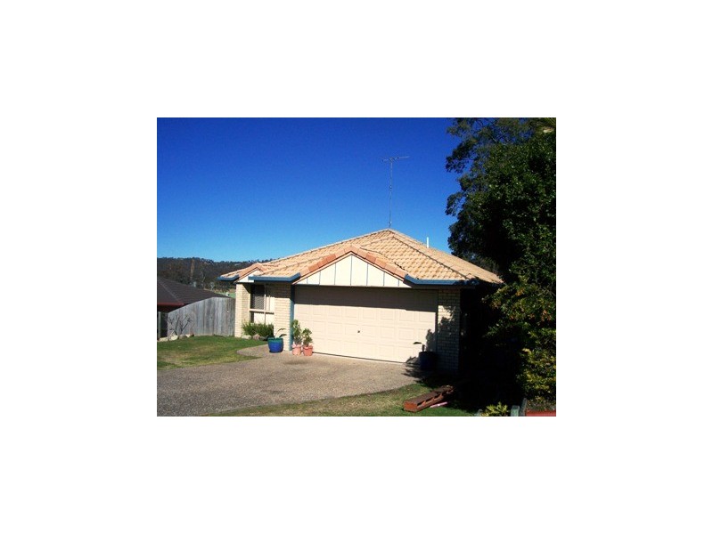 25 Ernest St, Windaroo QLD 4207