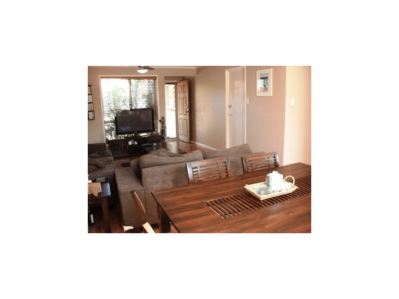 1/112 Overland Dr, Edens Landing QLD 4207