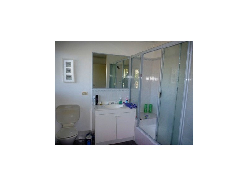 1/112 Overland Dr, Edens Landing QLD 4207