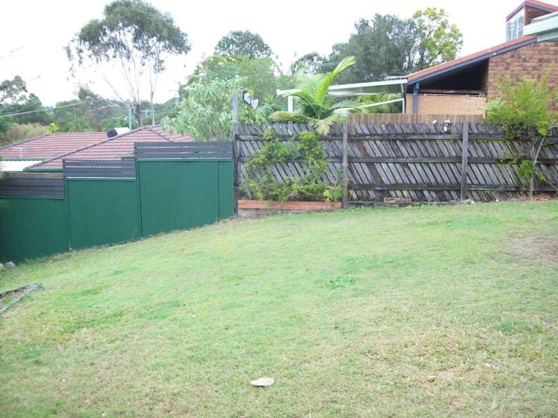 155 Castile Crescent, Edens Landing QLD 4207