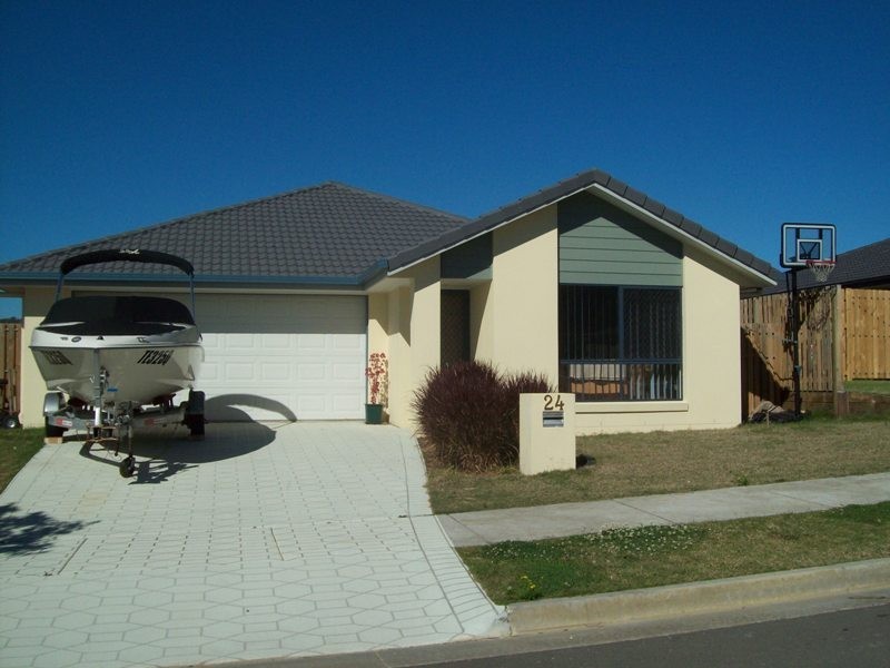 24 Sunridge Cct, Bahrs Scrub QLD 4207