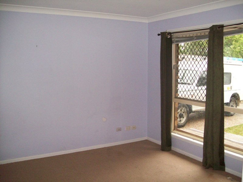 6 Jambi Place, Tanah Merah QLD 4128