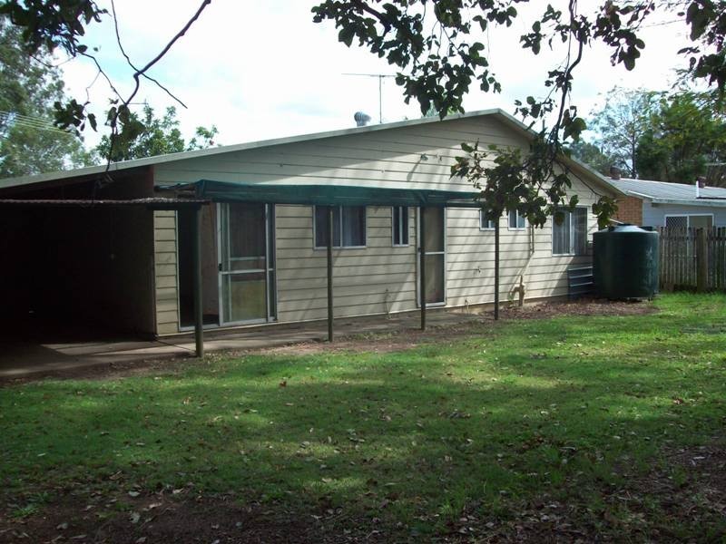 37 Bedford St, Eagleby QLD 4207