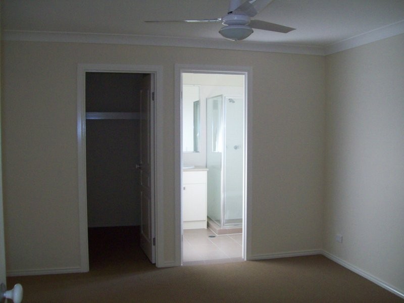 51 Outlook Drive, Waterford QLD 4133