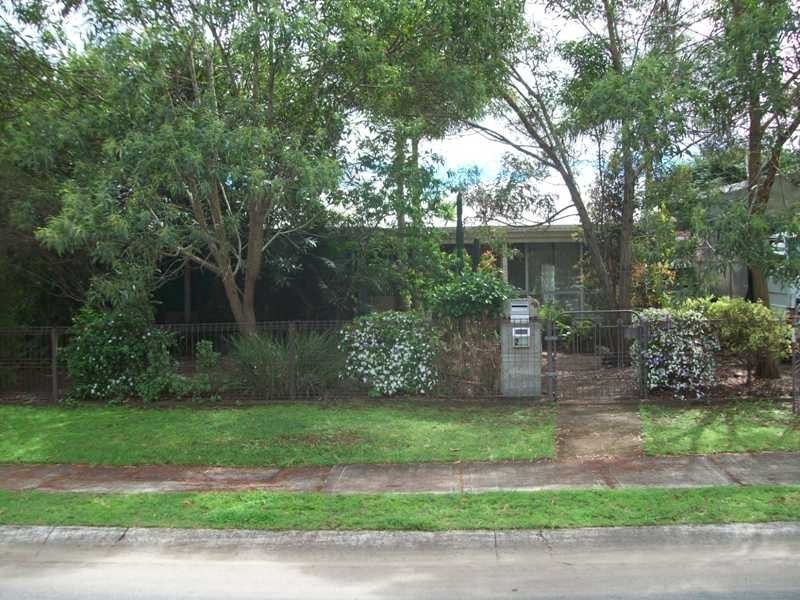 2 Parkland Court, Eagleby QLD 4207
