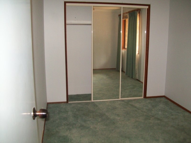 1 Tuff Court, Shailer Park QLD 4128