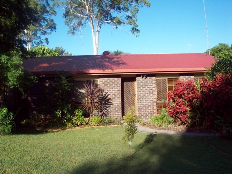 3 Brim Court, Edens Landing QLD 4207