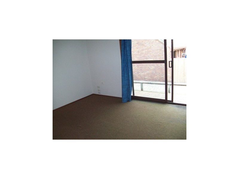 6/11 Muchow, Beenleigh QLD 4207