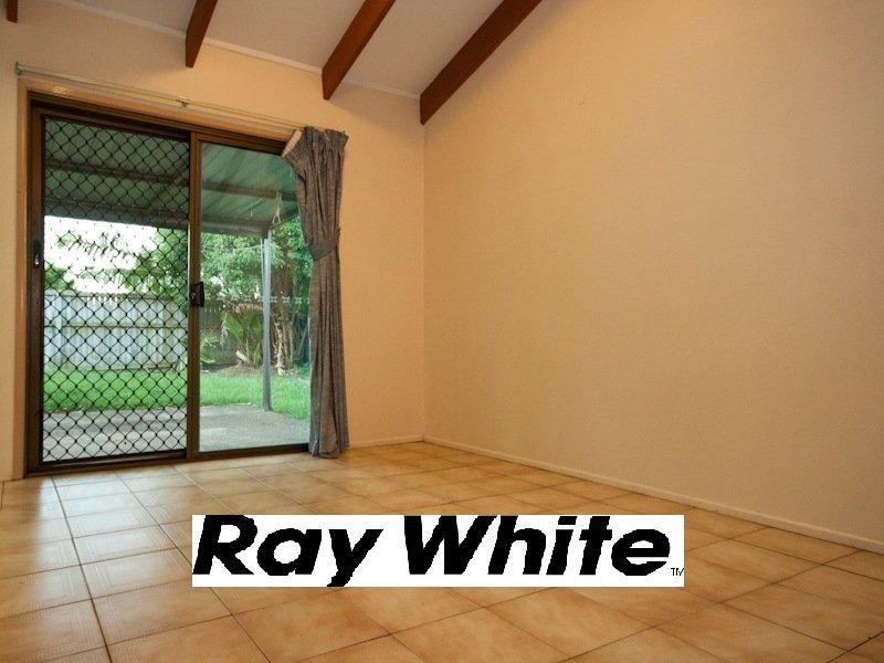 17  Tallagandra Road, Beenleigh QLD 4207