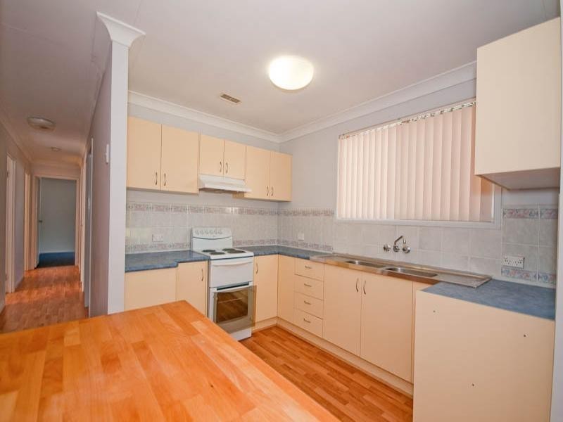 74 Fryar Rd, Eagleby QLD 4207