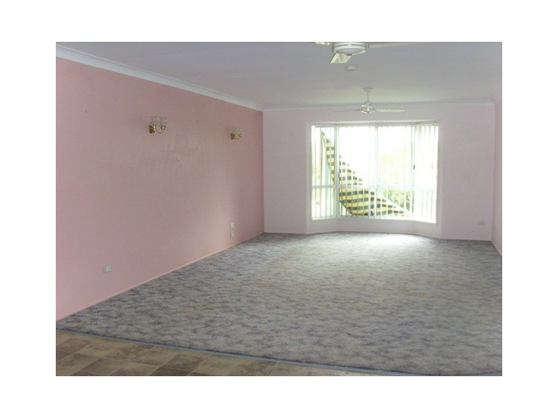 6 Magenta Court, Mount Warren Park QLD 4207