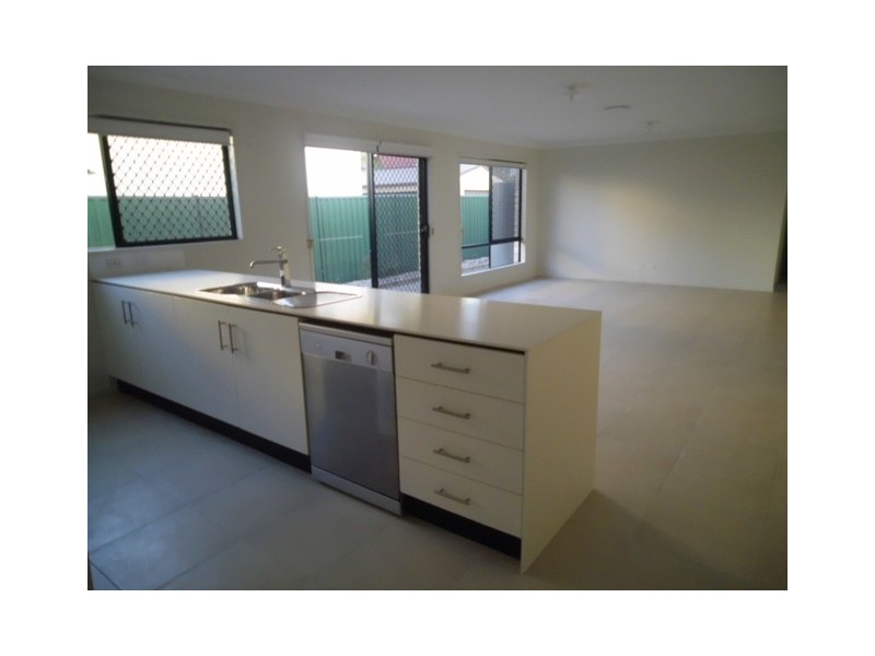 11A  Albert Street, Eagleby QLD 4207